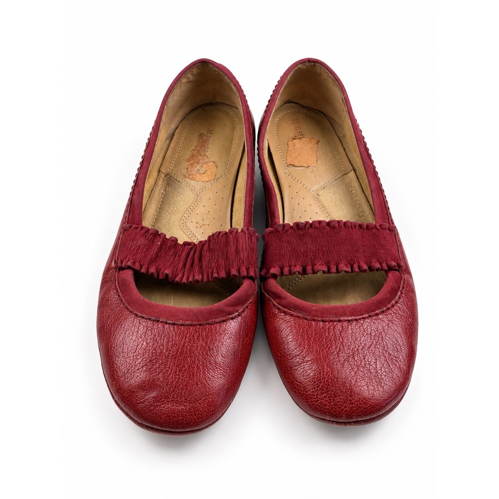 Naturalizer Cantara Red Pebbled Leather Ruffle Strap Flats Women's Size 10M